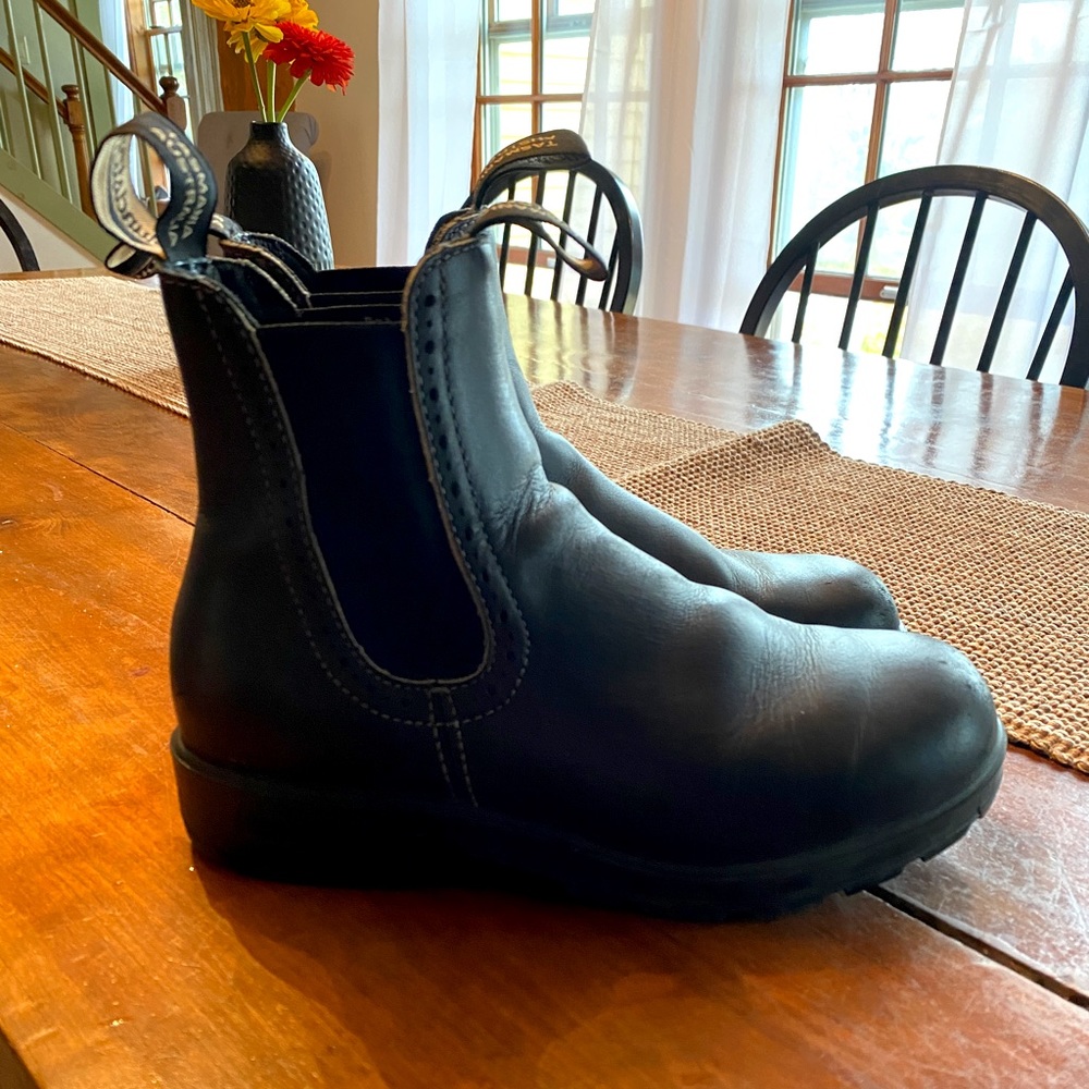 Blundstone High Top Boots